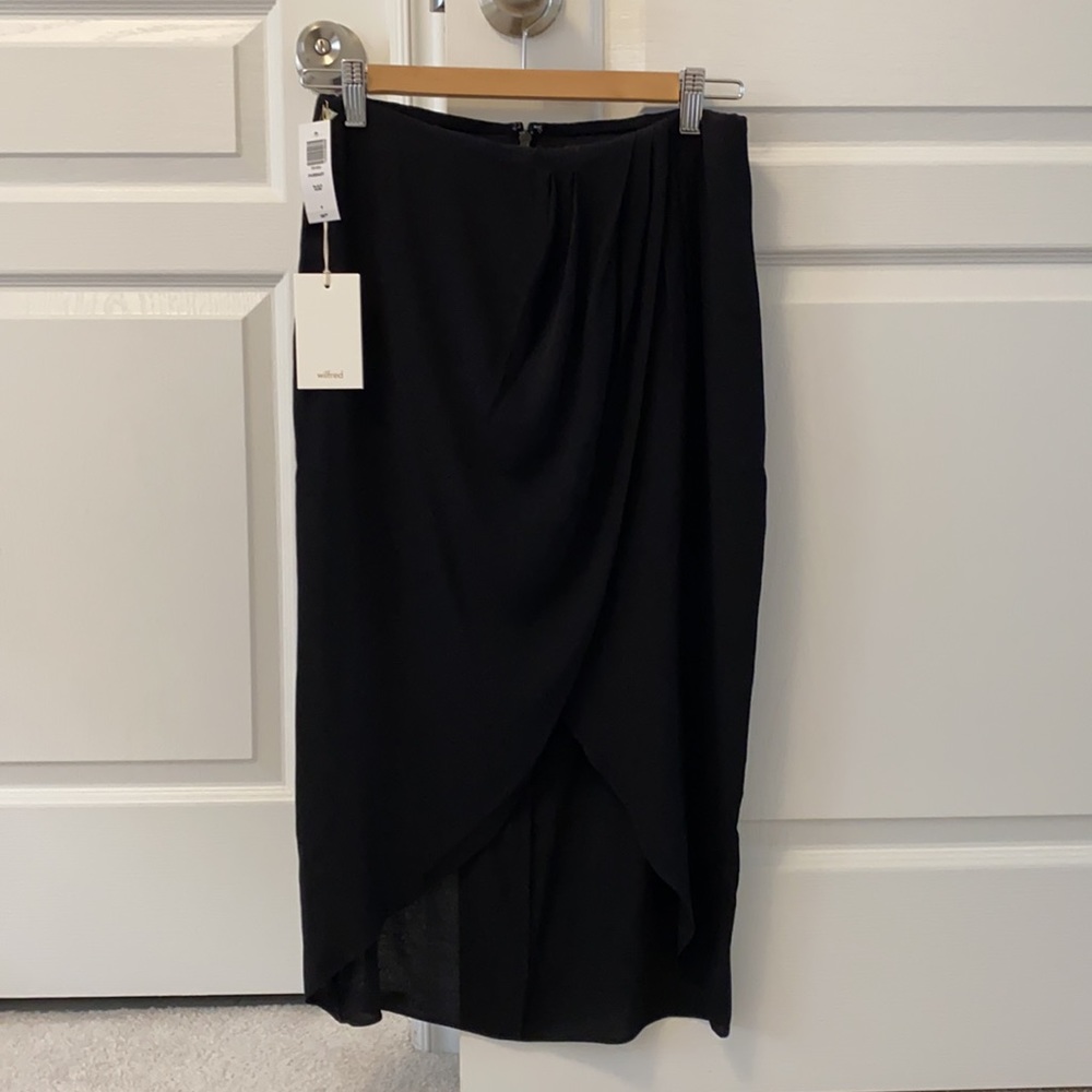 Aritzia Wilfred Pursuit Faux Wrap Skirt